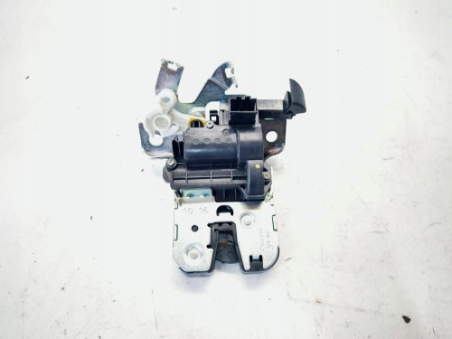 ZAMEK KLAPY TYŁ AUDI A4 B9 A5 8W 3G0827503A