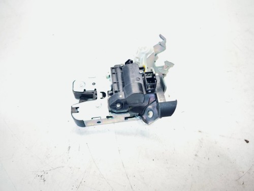 ZAMEK KLAPY TYŁ AUDI A4 B9 A5 8W 3G0827503A