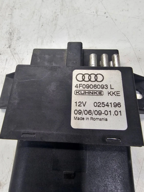 STEROWNIK POMPY PALIWA AUDI A6 C6 2.0 TFSI 4F0906093L