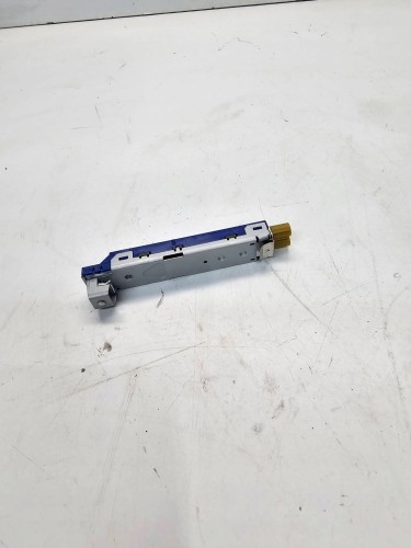 WZMACNIACZ ANTENOWY AUDI A4 B9 A5 F5 8W9035225Q