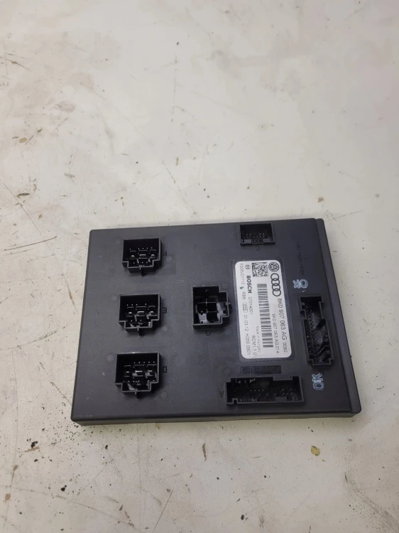 MODUŁ STEROWNIK KOMFORTU AUDI A4 B8 A5 8T Q5 8R 8K0907063AG