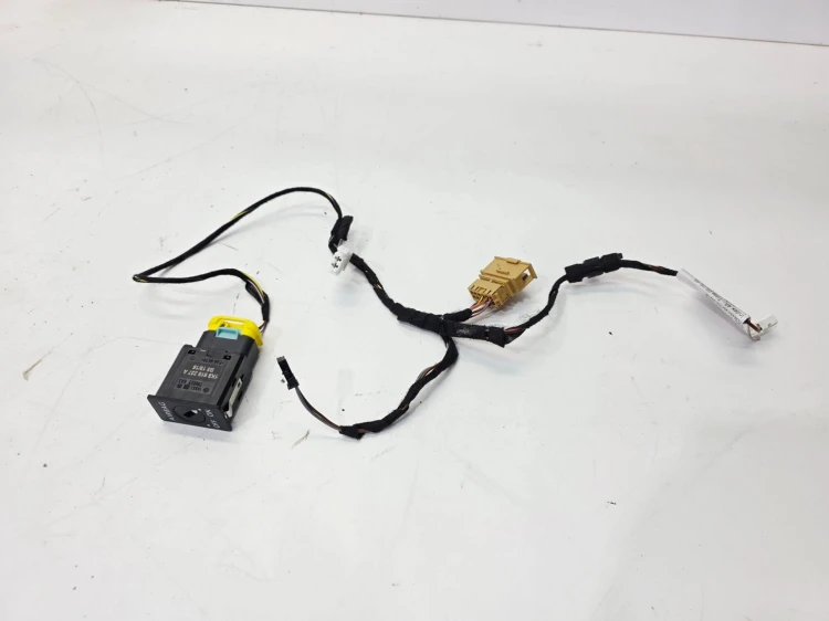 WIĄZKA SCHOWKA + WŁĄCZNIK AIRBAG AUDI A6 C7 A7 LIFT 4G0971679K 1K8919679K