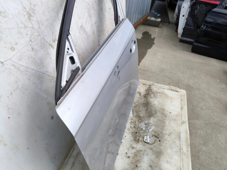 DRZWI LEWY PRZÓD AUDI A4 B8 LX7W SEDAN AVANT *2