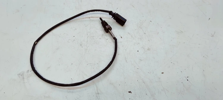 CZUJNIK TEMPERATURY SPALIN AUDI VOLKSWAGEN SEAT SKODA 03L906088BE