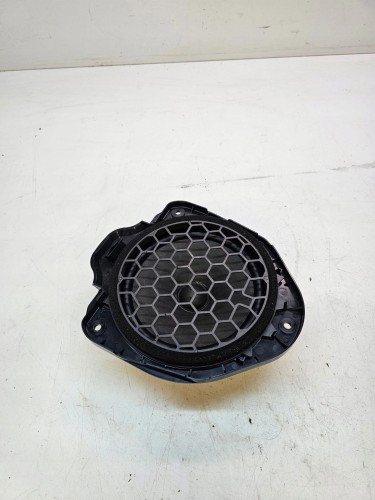 GŁOŚNIK DRZWI TYŁ LEWY PRAWY AUDI A3 8V 8V0035411