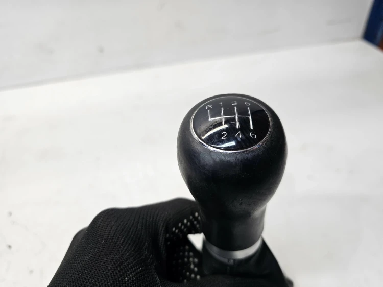 MIESZEK GAŁKA ZMIANY BIEGÓW AUDI A3 8P LIFT 8P0863279 2/2026 6-BIEGOWA