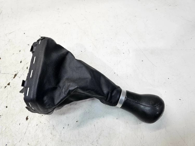 MIESZEK GAŁKA ZMIANY BIEGÓW AUDI A3 8P LIFT 8P0863279 2/2026 6-BIEGOWA