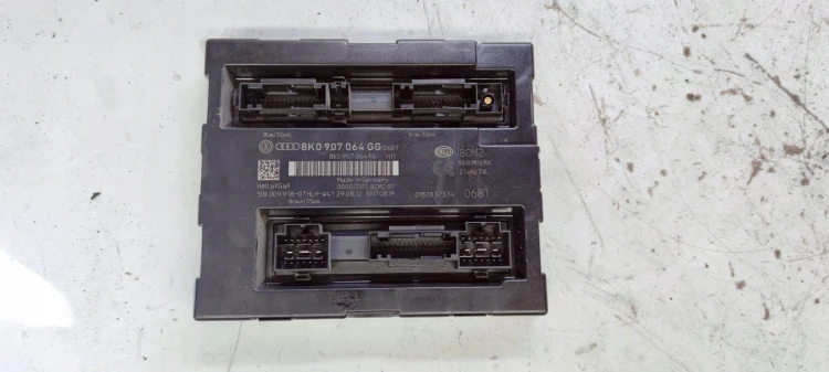 MODUŁ KOMFORTU A4 B8 A5 8T Q5 LIFT 8K0907064GG