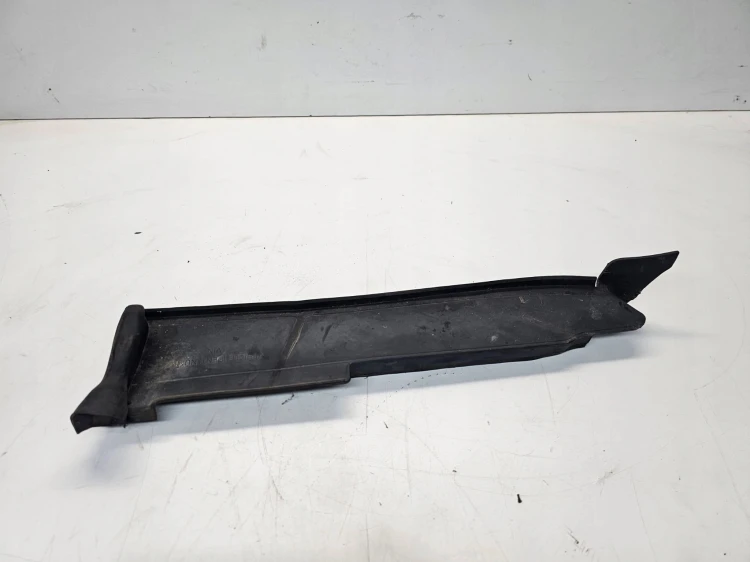 WYGŁUSZENIE BŁOTNIKA PRAWE AUDI A3 8V SEDAN 8V0821170D