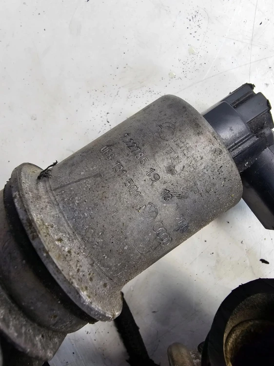 ZAWÓR EGR AUDI A4 B6 B7 1.6 FSI 06B131817L
