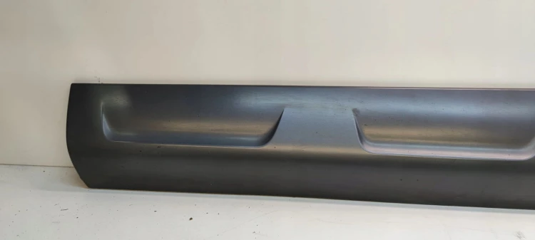 LISTWA Z DRZWI LEWY PRZÓD AUDI Q7 4L ALLROAD 4L0853959D