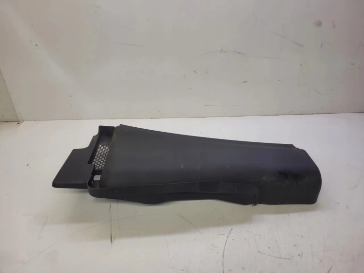 PODSZYBIE PLASTIKOWE AUDI A4 B8 A5 8T 8K1819447E