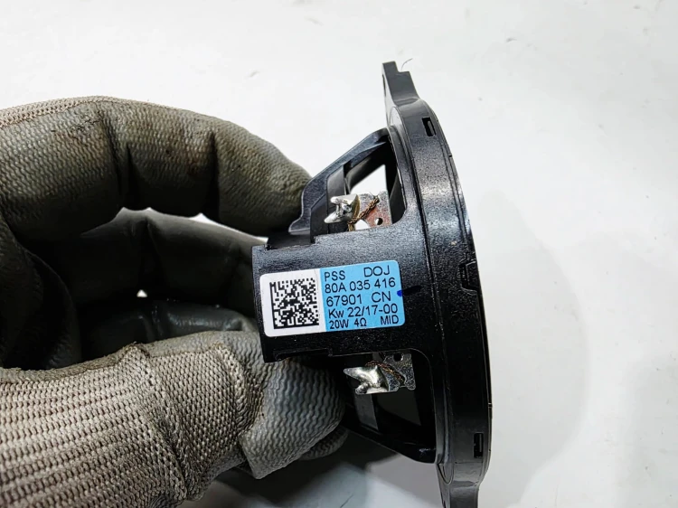 GŁOŚNIK ŚREDNIOTONOWY Z DESKI AUDI Q5 FY 80A035416