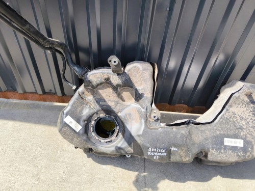 BAK ZBIORNIK PALIWA AUDI A4 B9 A5 8W 8W0201021ET DIESEL QUATTRO