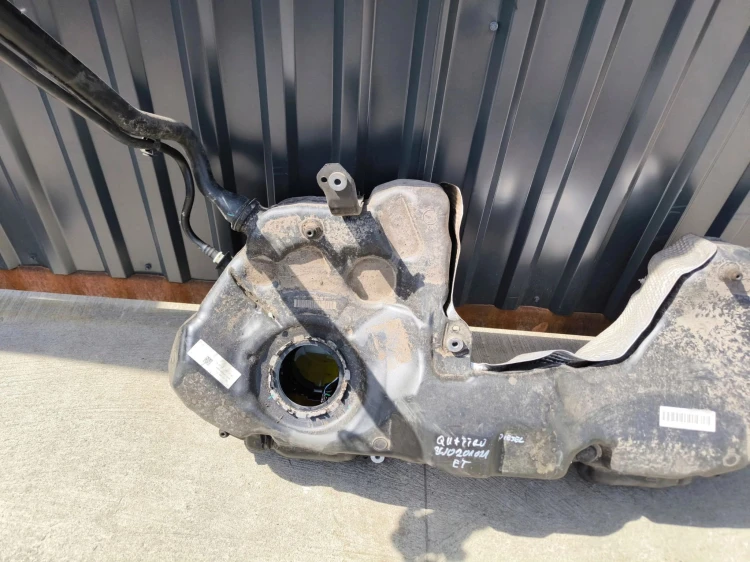 BAK ZBIORNIK PALIWA AUDI A4 B9 A5 8W 8W0201021ET DIESEL QUATTRO