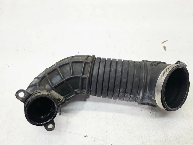 RURA SSĄCA POWIETRZA AUDI A4 B7 1.9 2.0 TDI 8E0129615J