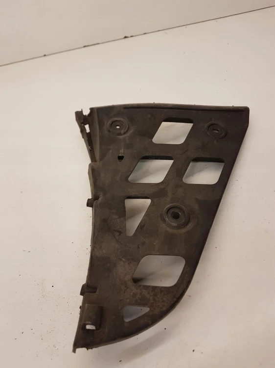 ŚLIZG ZDERZAKA PRAWY TYŁ AUDI A4 B7 8H0807454