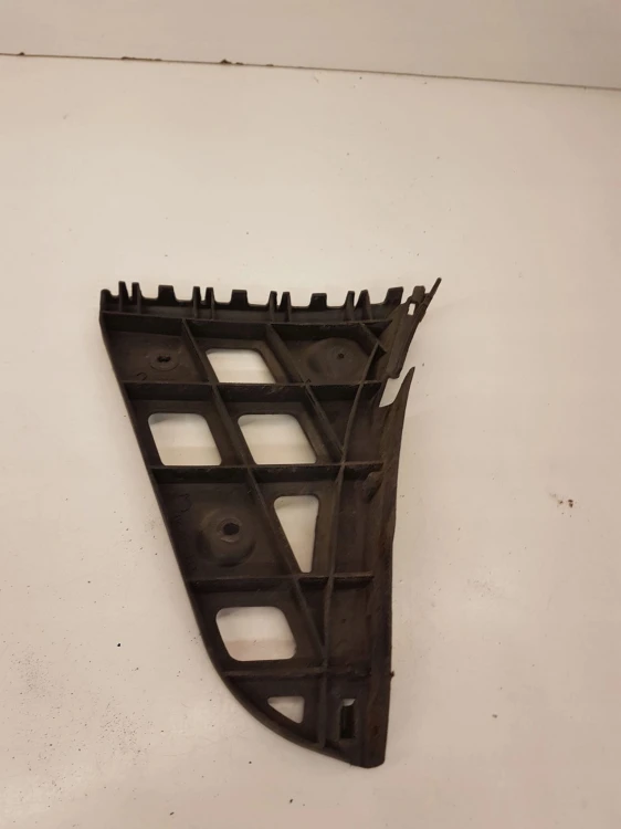 ŚLIZG ZDERZAKA PRAWY TYŁ AUDI A4 B7 8H0807454