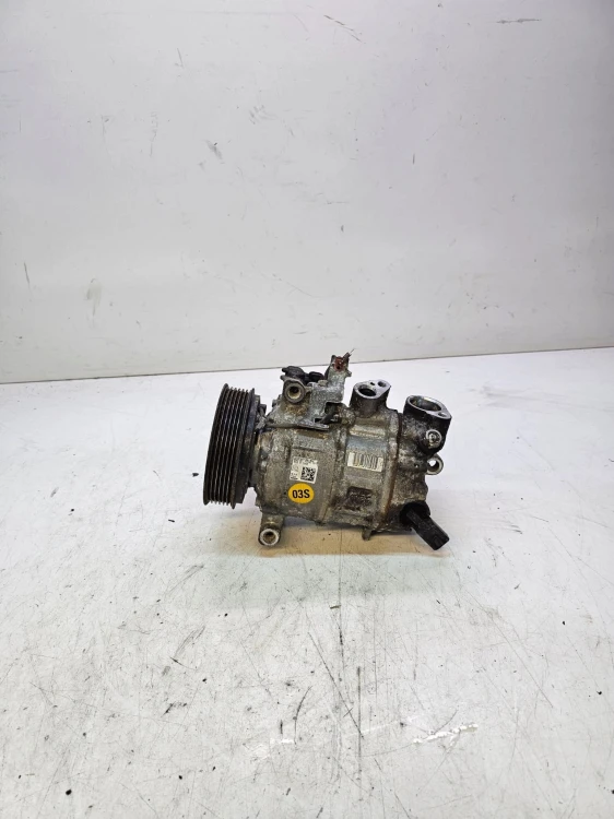 SPRĘŻARKA KLIMATYZACJI AUDI A4 B8 A5 Q5 8T0260805F