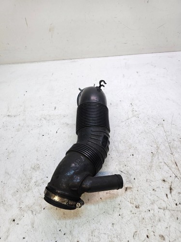 RURA DOLOT POWIETRZA AUDI Q3 8U VW 5N0129656