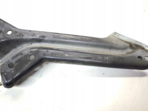 WSPORNIK MOCOWANIE BŁOTNIKA PRAWY PRZÓD AUDI Q5 8R 8R0821136