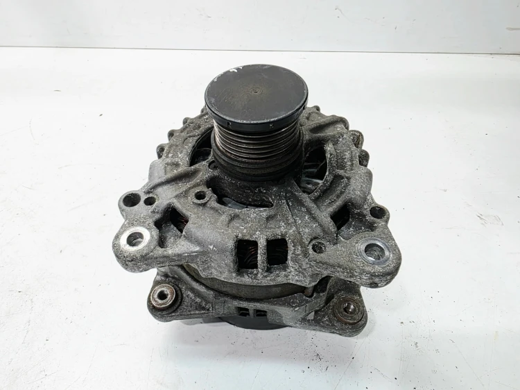 ALTERNATOR AUDI VOLKSWAGEN SEAT SKODA 2.0 TDI 04L903017D BOSCH 150A