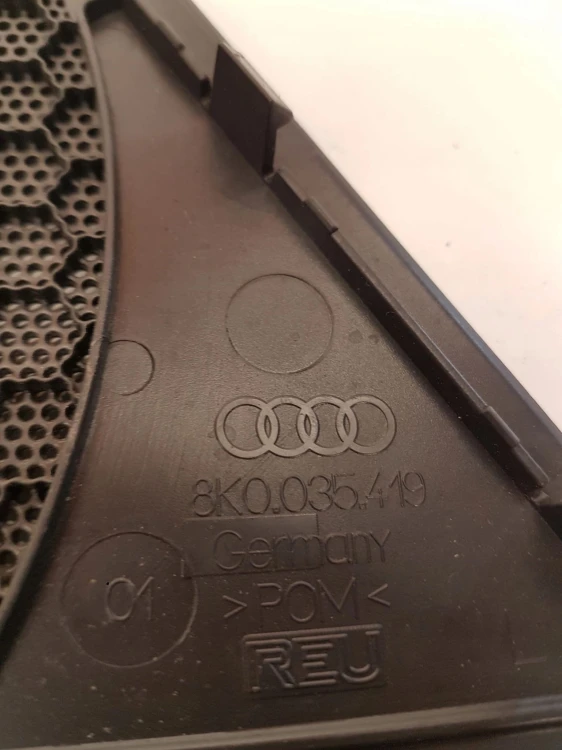 MASKOWNICA GŁOŚNIKA AUDI A4 B8 8K0035419