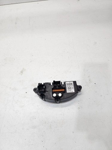 REZYSTOR OPORNIK DMUCHAWY AUDI A3 8V VOLKSWAGEN SEAT SKODA 5Q0907521D