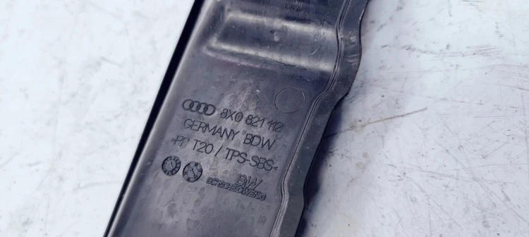 WYGŁUSZENIE BŁOTNIKA PRAWE AUDI A1 8X 8X0821112