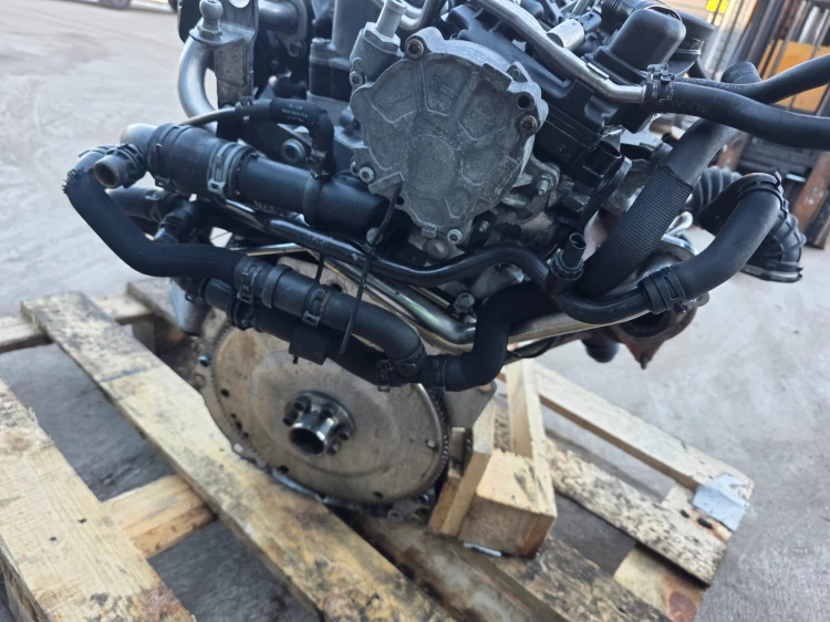 SILNIK KOMPLETNY AUDI A5 8T A4 B8 Q5 8R SEAT EXEO 2.0 TDI CAG CAGA *1*!!!