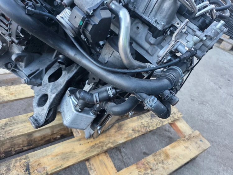 SILNIK KOMPLETNY AUDI A5 8T A4 B8 Q5 8R SEAT EXEO 2.0 TDI CAG CAGA *1*!!!