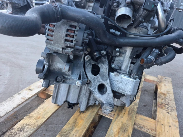 SILNIK KOMPLETNY AUDI A5 8T A4 B8 Q5 8R SEAT EXEO 2.0 TDI CAG CAGA *1*!!!