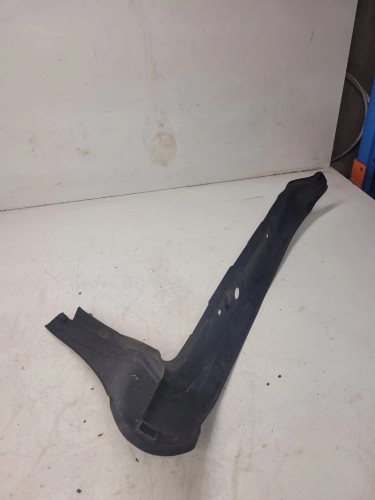 WYGŁUSZENIE BŁOTNIKA LEWE AUDI A4 B8 8K0821111
