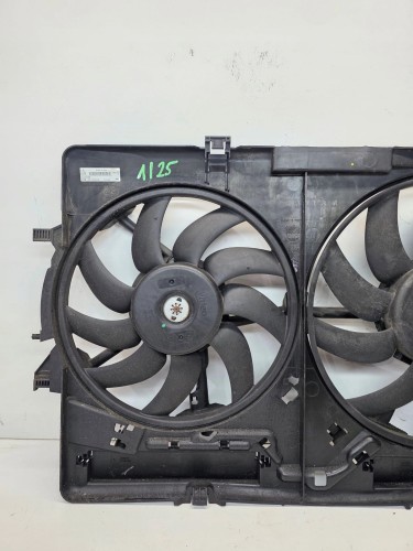 WENTYLATORY WENTYLATORY + OBUDOWA AUDI A4 B8 A5 8T Q5 8R 8K0121003M 1/25