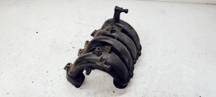 KOLEKTOR SSĄCY AUDI A3 VW SEAT 1.6 MPI 06A133206DB