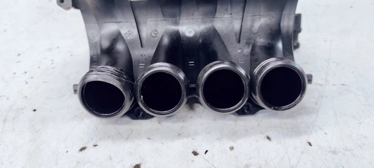 KOLEKTOR SSĄCY AUDI A3 VW SEAT 1.6 MPI 06A133206DB