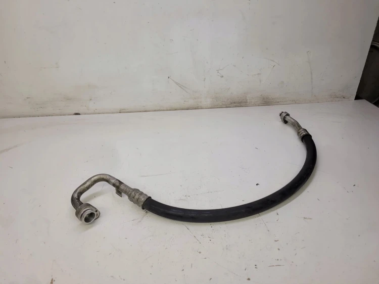 PRZEWÓD WĄŻ KLIMATYZACJI AUDI A4 B9 A5 8W0816743B