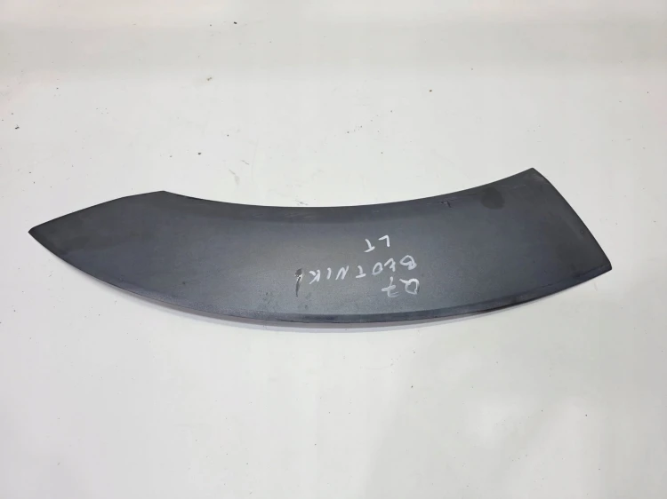 LISTWA Z BŁOTNIKA LEWY TYŁ AUDI Q7 4L ALLROAD 4L0853817A