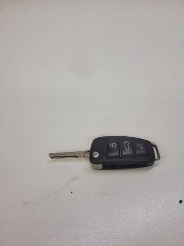 KLUCZYK PILOT SCYZORYK AUDI A6 C6 Q7 4F0837220AK 2