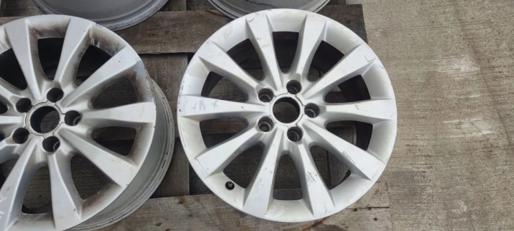 FELGA FELGI AUDI A4 A5 A6 A7 R17 4G0601025AG *1*
