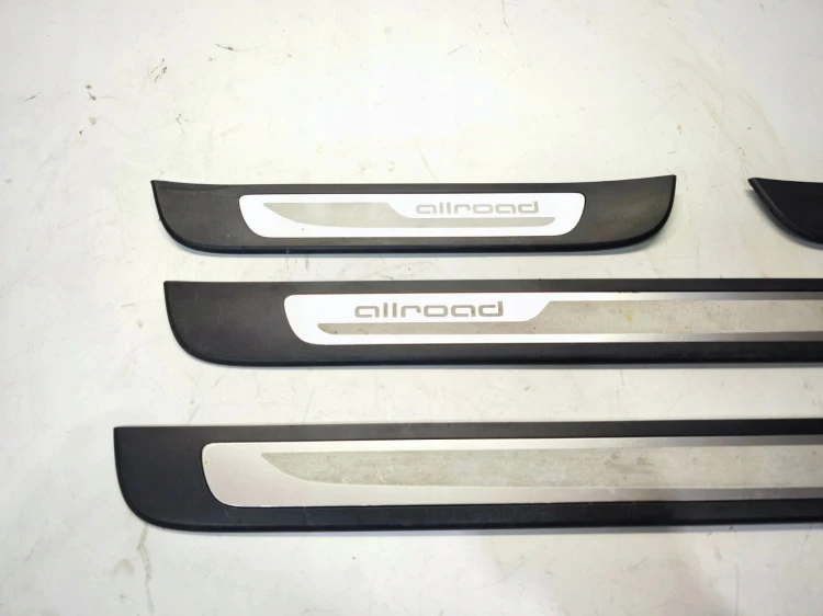 LISTWA LISTWY PROGOWE WEWNĘTRZNE KOMPLET AUDI A6 C7 ALLROAD