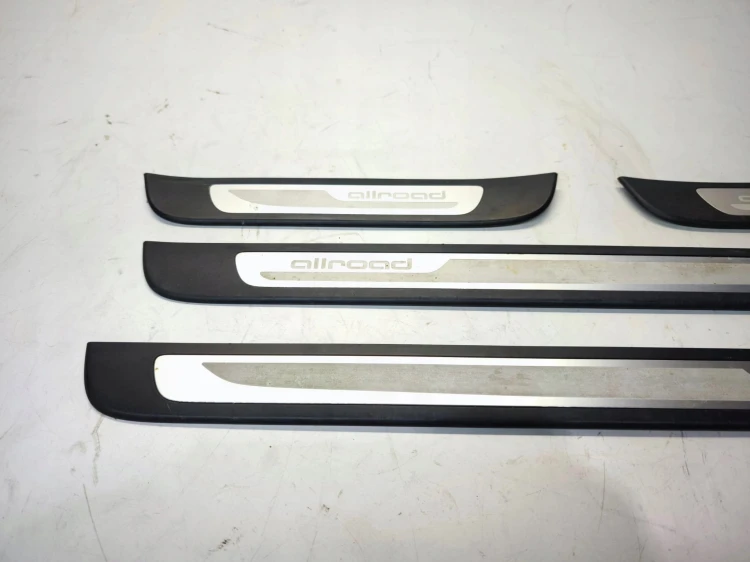 LISTWA LISTWY PROGOWE WEWNĘTRZNE KOMPLET AUDI A6 C7 ALLROAD