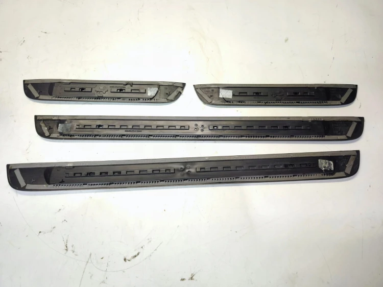 LISTWA LISTWY PROGOWE WEWNĘTRZNE KOMPLET AUDI A6 C7 ALLROAD
