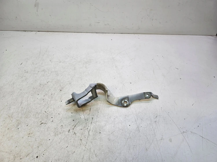 ZAWIAS KLAPY LEWY TYŁ AUDI A3 8P 3-DRZWI 8P3827299