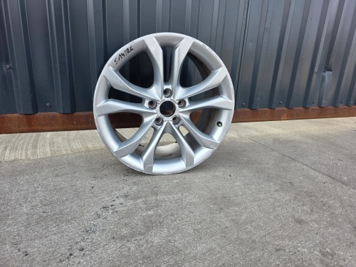 FELGA ALUMINIOWA AUDI TT 8J VW SEAT 9.0J R18 ET52 8J0601025S S14/26