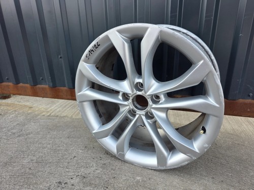 FELGA ALUMINIOWA AUDI TT 8J VW SEAT 9.0J R18 ET52 8J0601025S S14/26