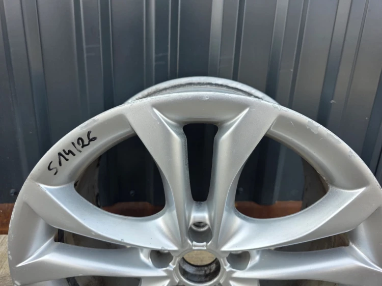 FELGA ALUMINIOWA AUDI TT 8J VW SEAT 9.0J R18 ET52 8J0601025S S14/26