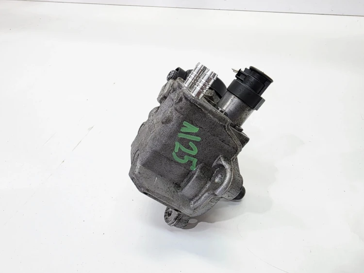 POMPA WTRYSKOWA CR AUDI VOLKSWAGEN SEAT SKODA 2.0 TDI 03L130755 1/25