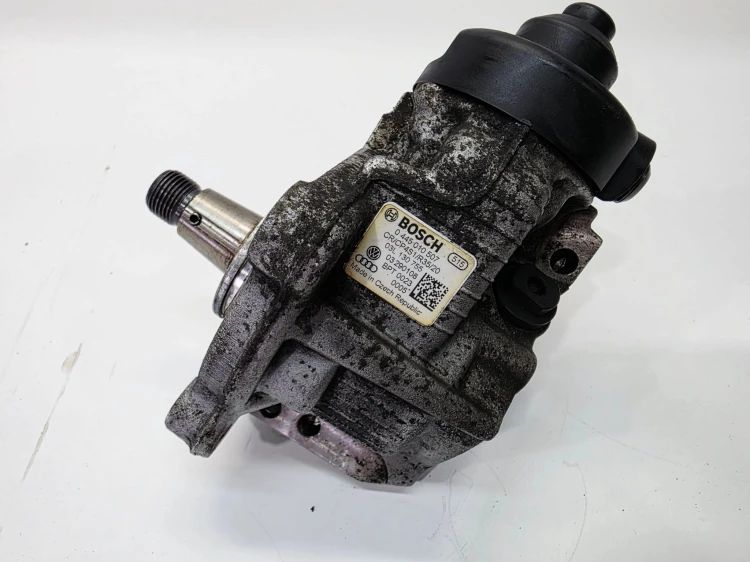 POMPA WTRYSKOWA CR AUDI VOLKSWAGEN SEAT SKODA 2.0 TDI 03L130755 1/25