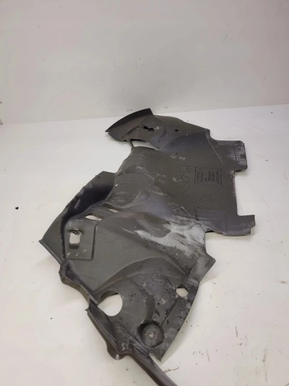 WYGŁUSZENIE NADKOLA PRAWY TYŁ AUDI A6 C7 4G9863814